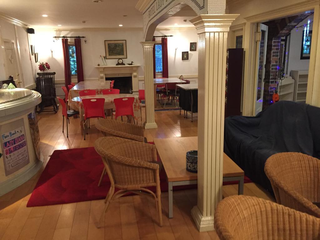 Hotel Lady Diana & St. Georges Хакуба Екстер'єр фото