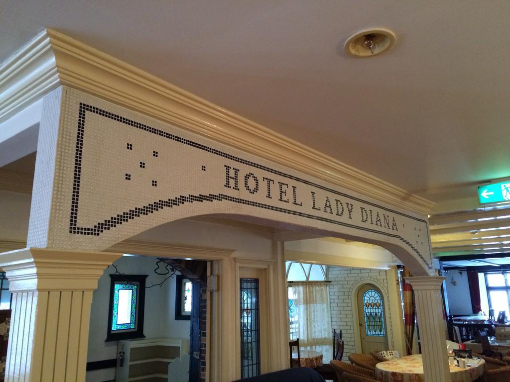 Hotel Lady Diana & St. Georges Хакуба Екстер'єр фото